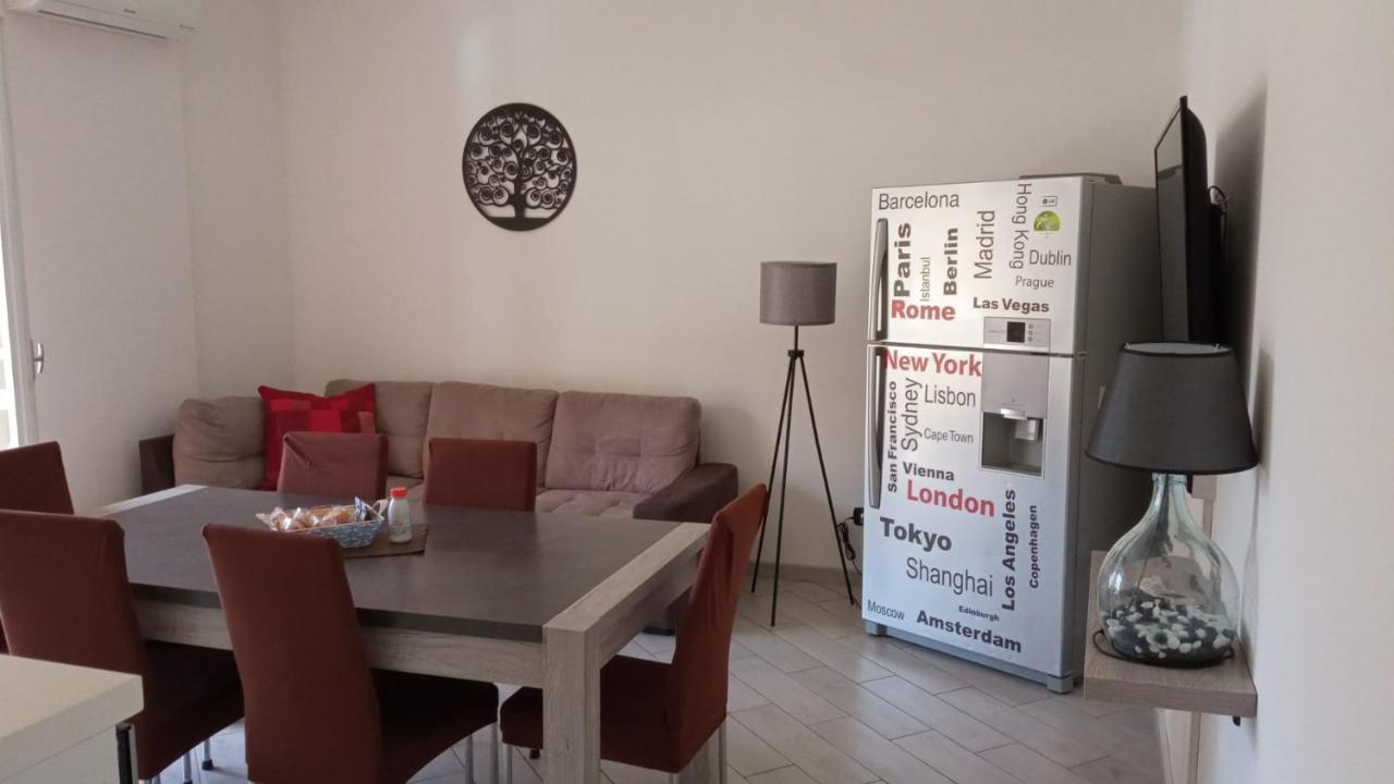 Family Apartment Brindisi Zewnętrze zdjęcie
